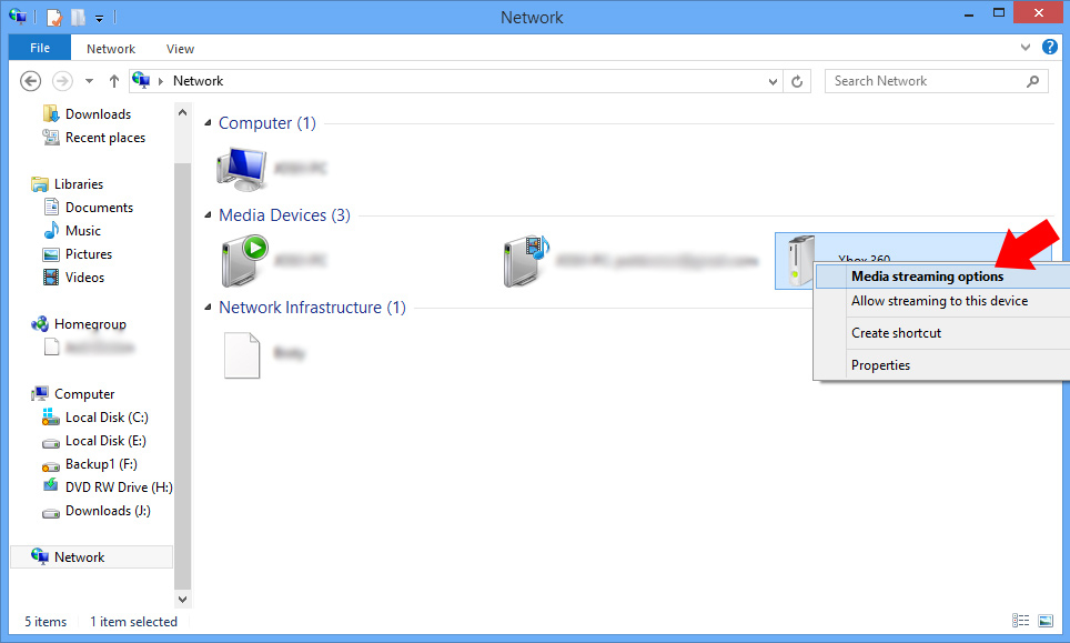 Right click on your Xbox 360 and choose Media streaming options. View of the Windows 8 Network devices control panel.